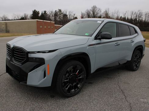 New 2026 BMW XM Label Red image 4