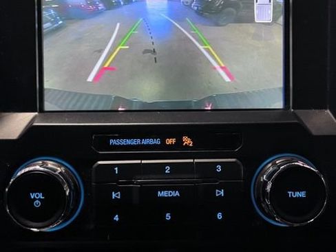 Used 2018 Ford F150 Lariat w/ Equipment Group 501A Mid AWD/4WD image 15