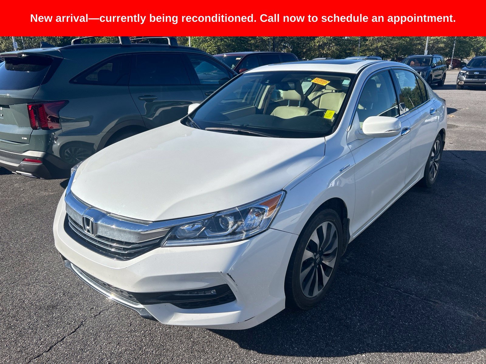 Used 2017 Honda Accord EX-L image 4