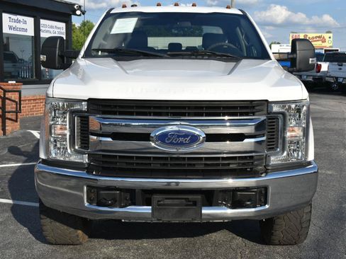 Used 2019 Ford F250 XL w/ STX Appearance Package AWD/4WD image 3