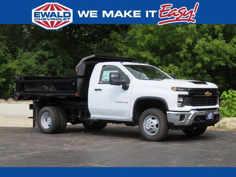 New 2025 Chevrolet Silverado 3500 W/T w/ WT Convenience Package image 1