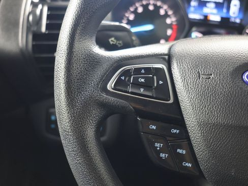 Used 2018 Ford Escape SE FWD image 21