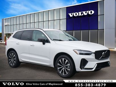 New 2025 Volvo XC60 B5 Core w/ Climate Package