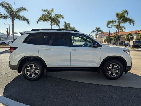 Used 2022 Honda Passport TrailSport image 6