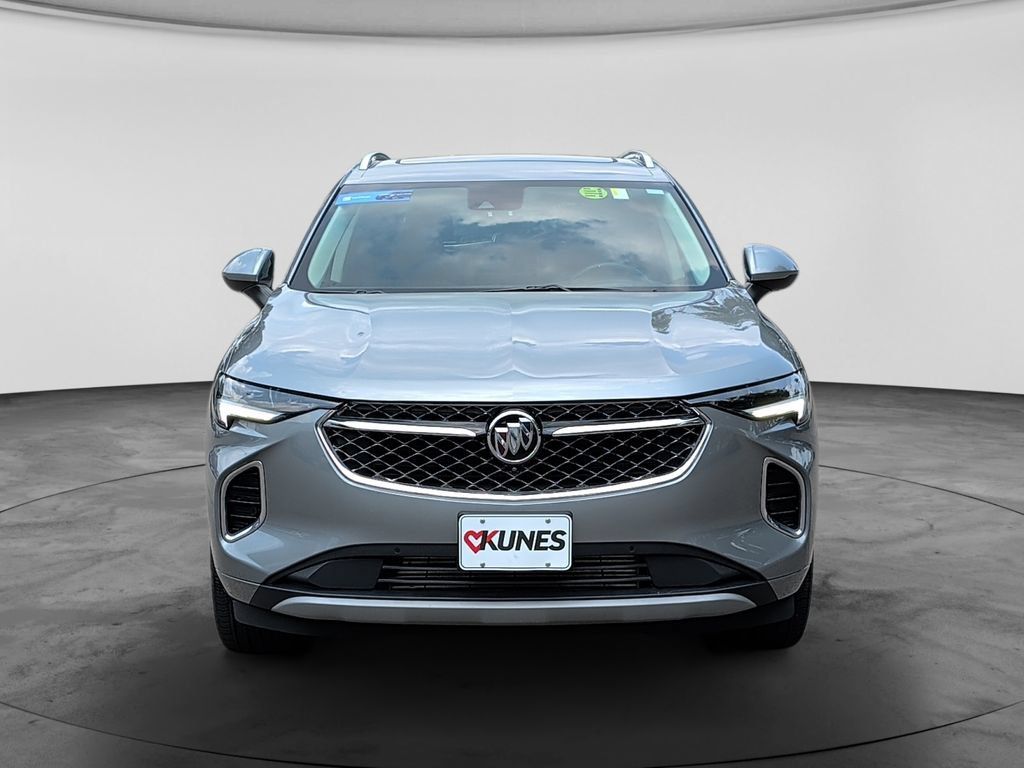 Used 2023 Buick Envision Avenir AWD/4WD image 2