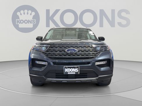 Used 2022 Ford Explorer XLT w/ Equipment Group 202A AWD/4WD image 11