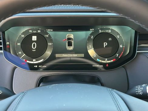 New 2026 Land Rover Range Rover Sport SE image 15