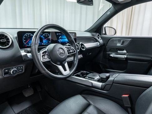 Certified 2021 Mercedes-Benz GLB 250 250 4MATIC image 12