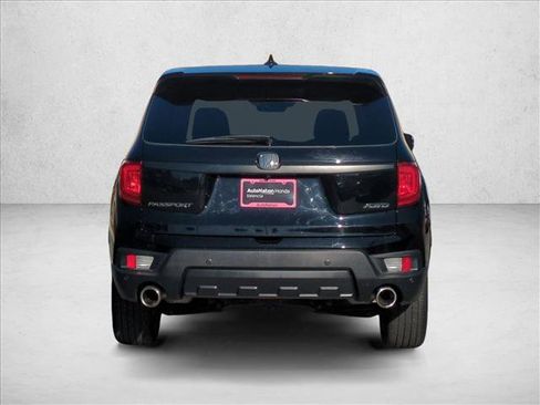Used 2023 Honda Passport EX-L image 7