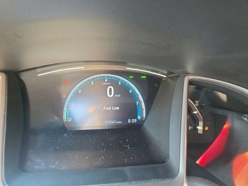 Used 2019 Honda Civic EX image 14