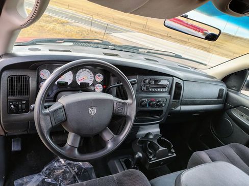 Used 2004 Dodge Ram 3500 Truck SLT w/ Trailer Tow Group image 14