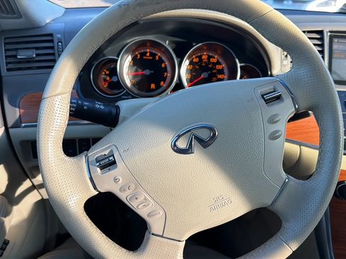 Used 2007 INFINITI M35 w/ Journey Pkg RWD image 19