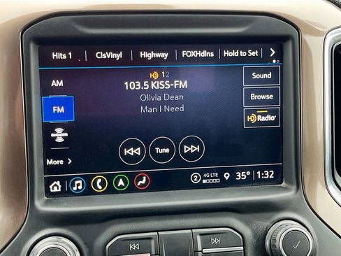 Used 2021 Chevrolet Silverado 1500 High Country w/ Technology Package image 15