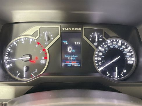 Used 2023 Toyota Tundra Limited AWD/4WD image 21