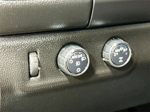 Used 2019 GMC Canyon All Terrain w/ Trailering Package image 12