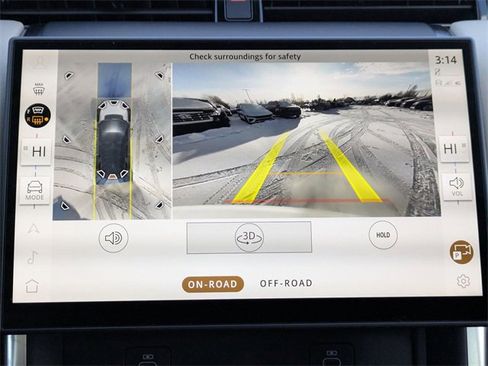 Used 2025 Land Rover Discovery Sport S image 10