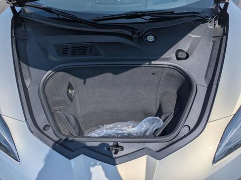 Used 2022 Chevrolet Corvette Stingray Premium Conv w/ Z51 Performance Package RWD image 13