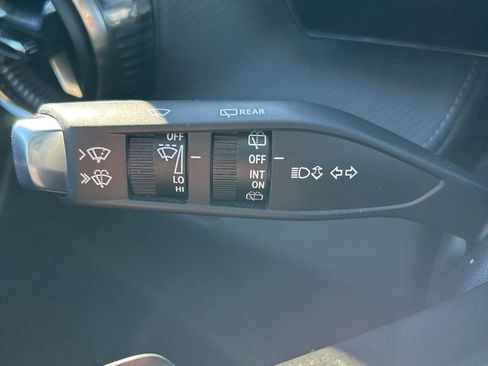 Used 2025 Chevrolet Equinox LT w/ Convenience Package II image 35