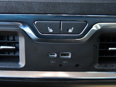 Used 2024 Chevrolet Silverado 1500 LTZ w/ Technology Package AWD/4WD image 52