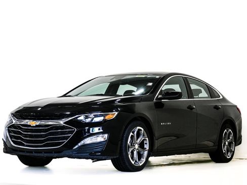 Used 2024 Chevrolet Malibu LT FWD image 3