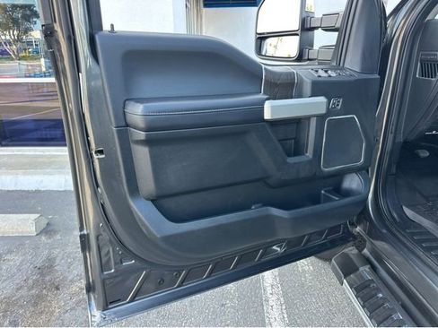 Used 2020 Ford F350 Lariat w/ Lariat Ultimate Package AWD/4WD image 38