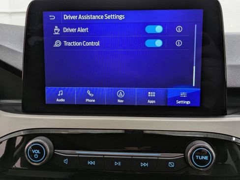 Used 2022 Ford Escape SEL image 9