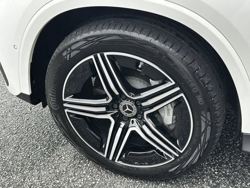 Certified 2025 Mercedes-Benz GLC 300 4MATIC image 13