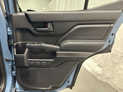 Used 2025 Toyota 4Runner SR5 image 50