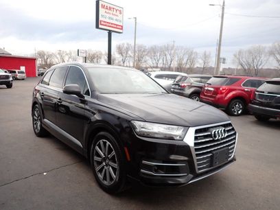 Used 2017 Audi Q7 3.0T Prestige w/ Prestige Package