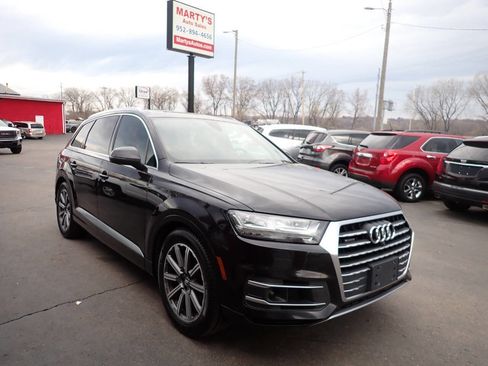 Used 2017 Audi Q7 3.0T Prestige w/ Prestige Package image 1