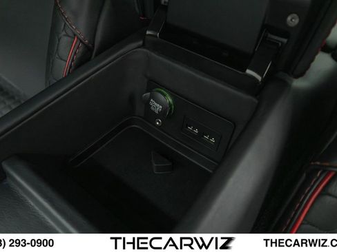 Used 2016 Aston Martin Vanquish Coupe RWD image 55