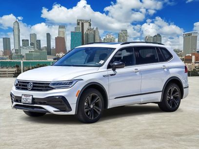 Used 2023 Volkswagen Tiguan SE R-Line