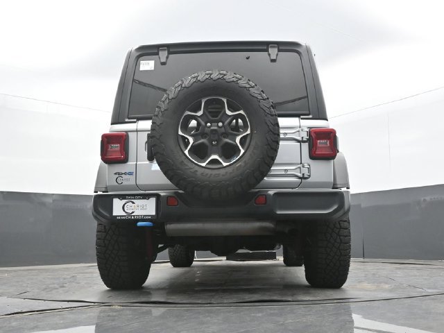 Used 2023 Jeep Wrangler Unlimited Rubicon 4xe w/ Cold Weather Group AWD/4WD image 58