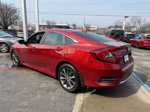 Used 2019 Honda Civic EX image 4