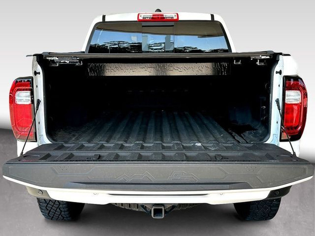 Used 2024 GMC Canyon AT4X AWD/4WD image 32