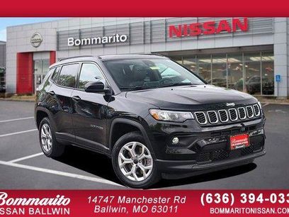 Used 2025 Jeep Compass Latitude w/ Sun & Sound Group
