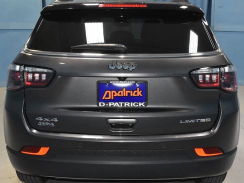 Used 2024 Jeep Compass Limited AWD/4WD image 27