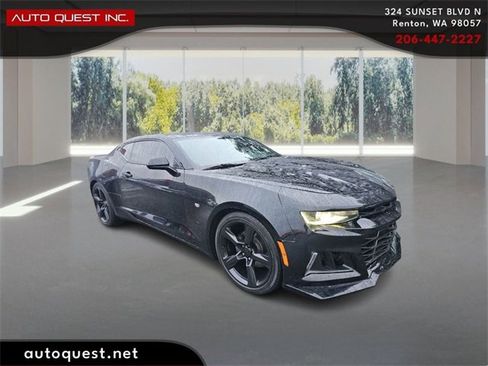 Used 2017 Chevrolet Camaro LT w/ RS Package image 3