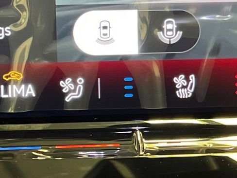 New 2025 Volkswagen GTI SE image 19