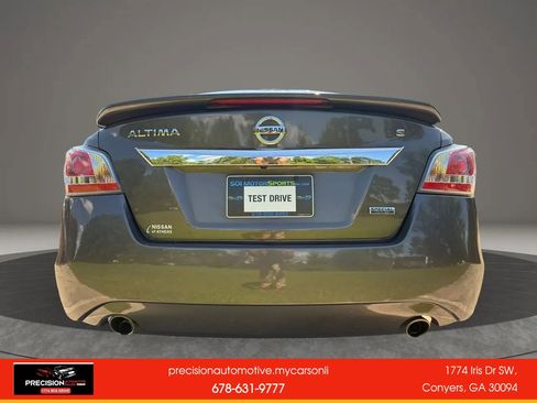 Used 2015 Nissan Altima 2.5 S w/ Special Edition Package FWD image 6