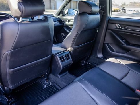 Used 2019 Honda Accord Sport image 30