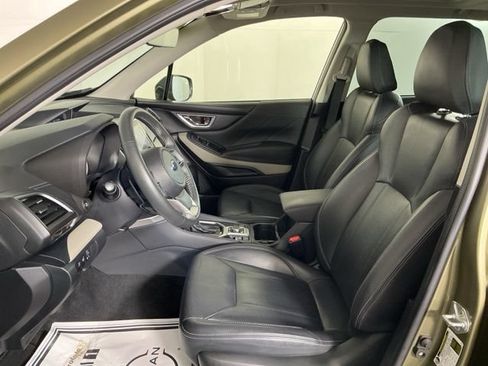 Used 2023 Subaru Forester Limited AWD/4WD image 15