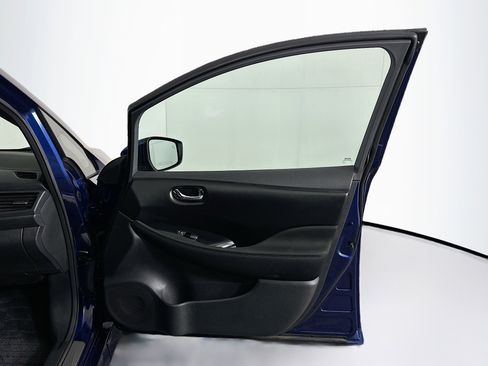Used 2024 Nissan Leaf SV Plus image 32