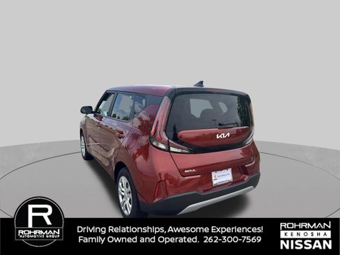 Used 2023 Kia Soul LX FWD image 8