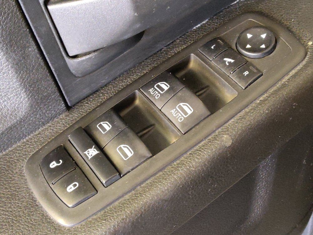 Used 2022 RAM 2500 Tradesman w/ Safety Group AWD/4WD image 27