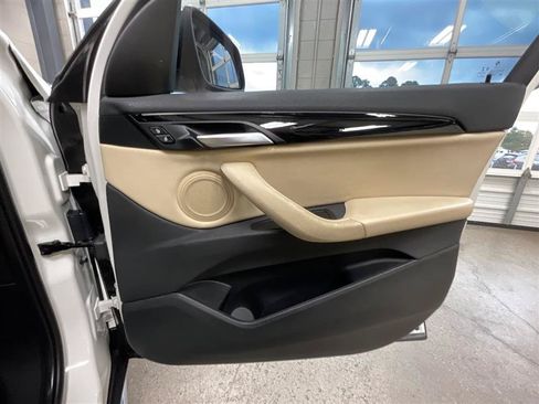 Used 2018 BMW X1 sDrive28i FWD image 25