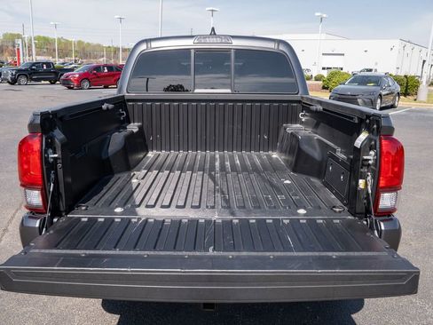Used 2023 Toyota Tacoma SR image 5