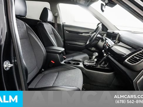 Used 2025 Kia Seltos S image 19