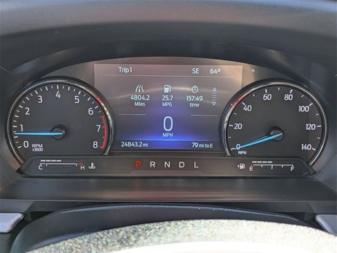 Used 2022 Ford Explorer XLT w/ Equipment Group 202A image 15