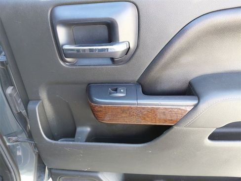 Used 2014 GMC Sierra 1500 SLE w/ SLE Value Package image 21